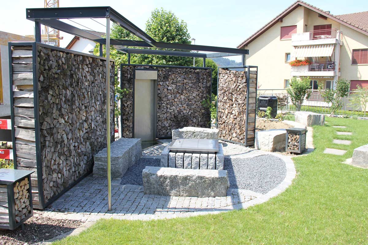 Grillplatz und Unterstand in Flawil